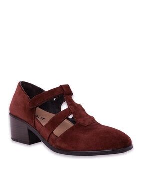 NAOT Authentic T-Strap Mary Jane Suede Pump in Cabernet Suede EU 38
